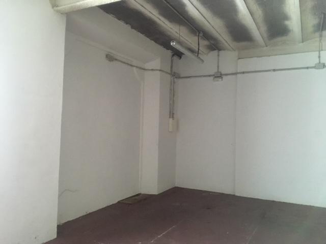 locals-comercials en la-bisbal-d'emporda ·  €