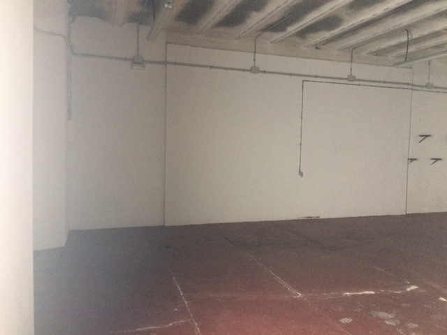 locals-comercials en la-bisbal-d'emporda ·  €