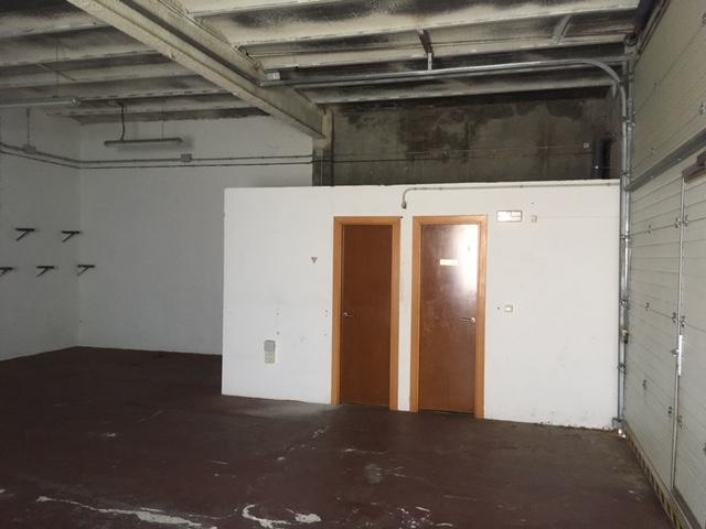 locals-comercials en la-bisbal-d'emporda ·  €