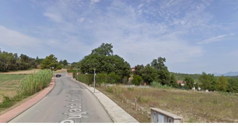 terrenys en porqueres ·  125000€