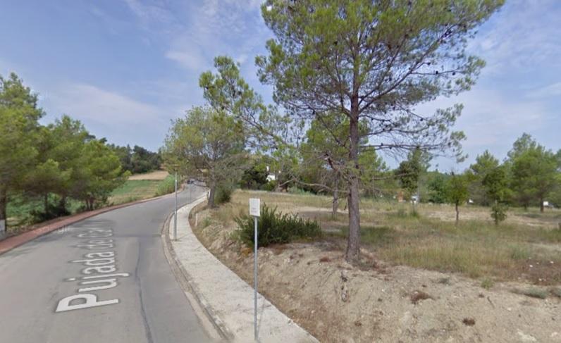 terrenys en porqueres ·  125000€