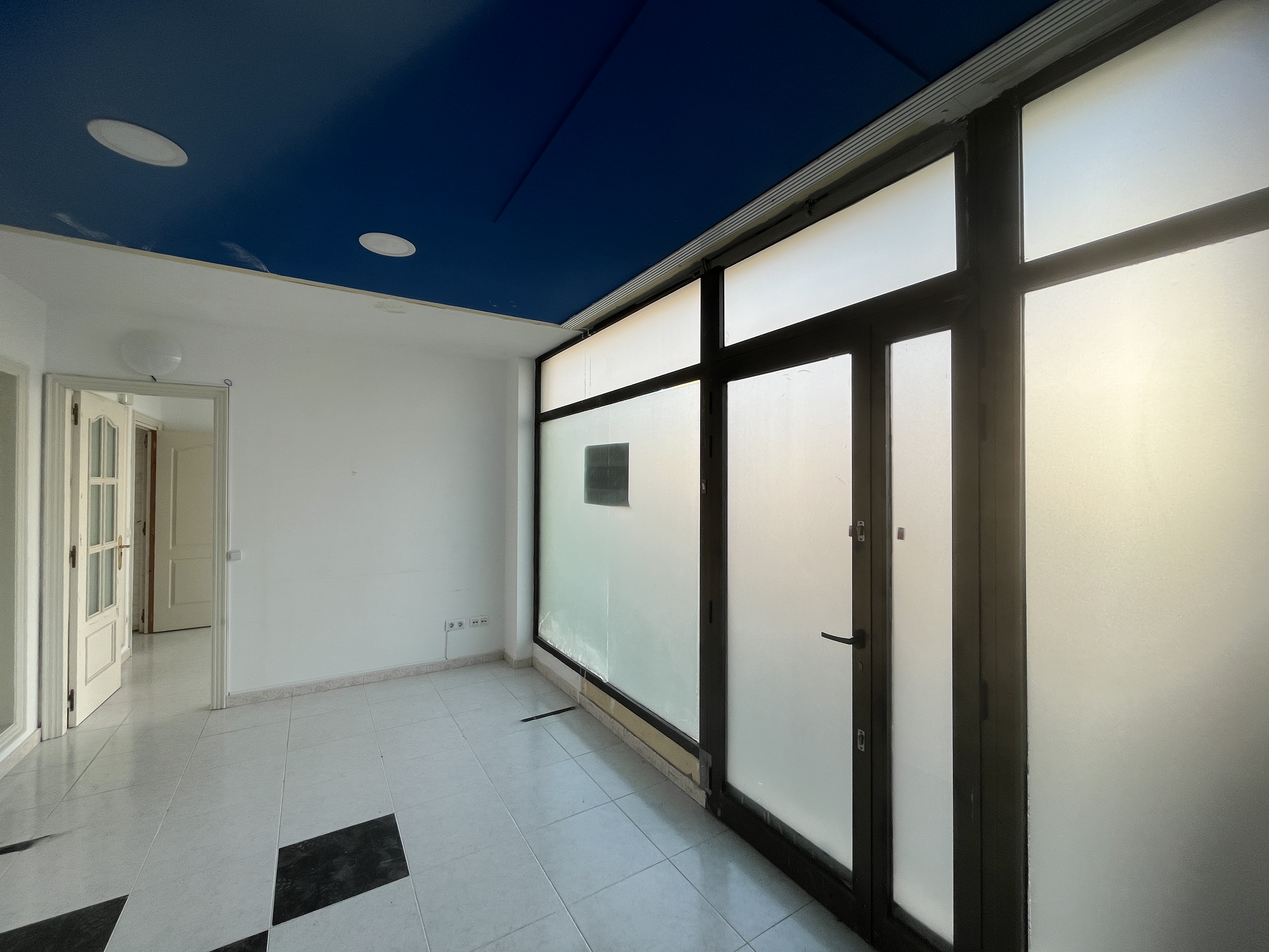 locals-comercials en girona · eixample €