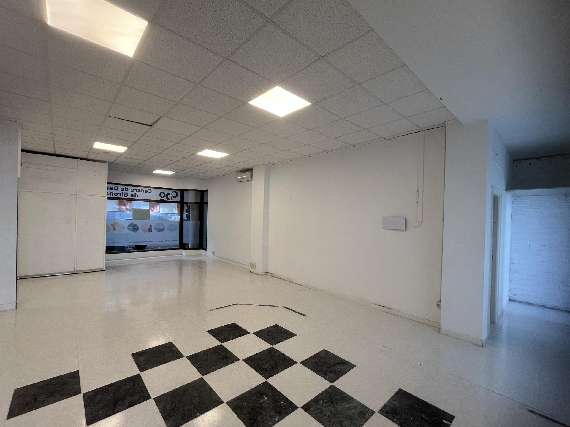 locals-comercials en girona · eixample €