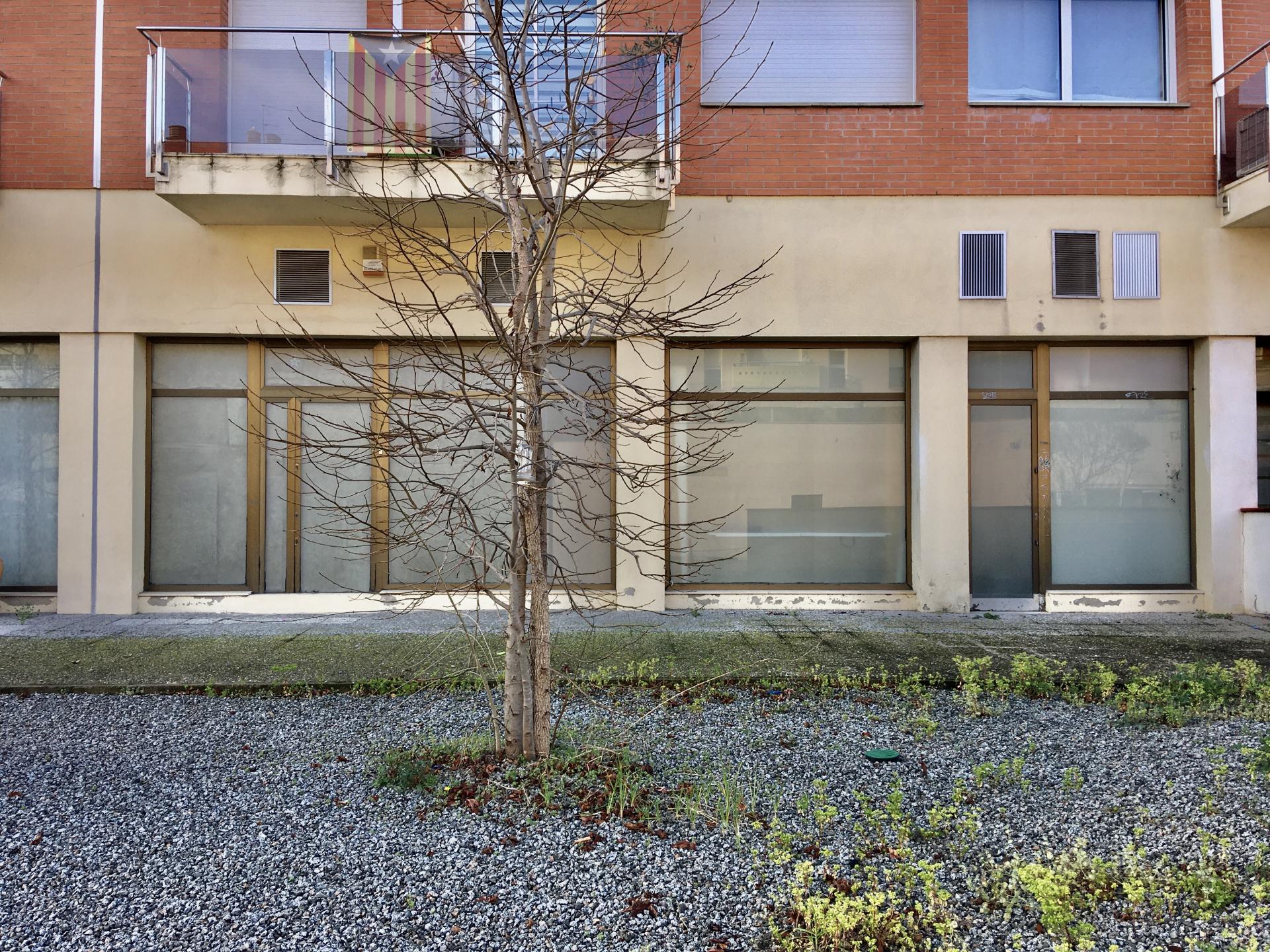 locals-comercials en girona · eixample €