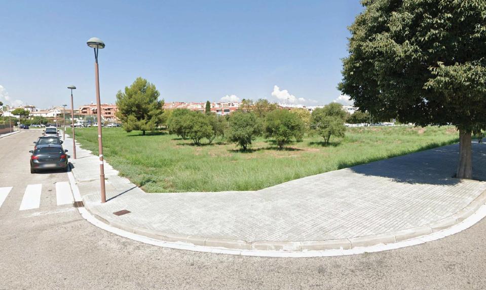 Solar Urbano edificable de 1566m2 en Cubelles por 750.000 