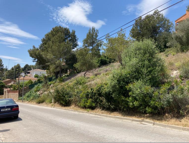 a:1:{s:3:"ESP";s:40:"Parcela en Calafell junto núcleo urbano";}