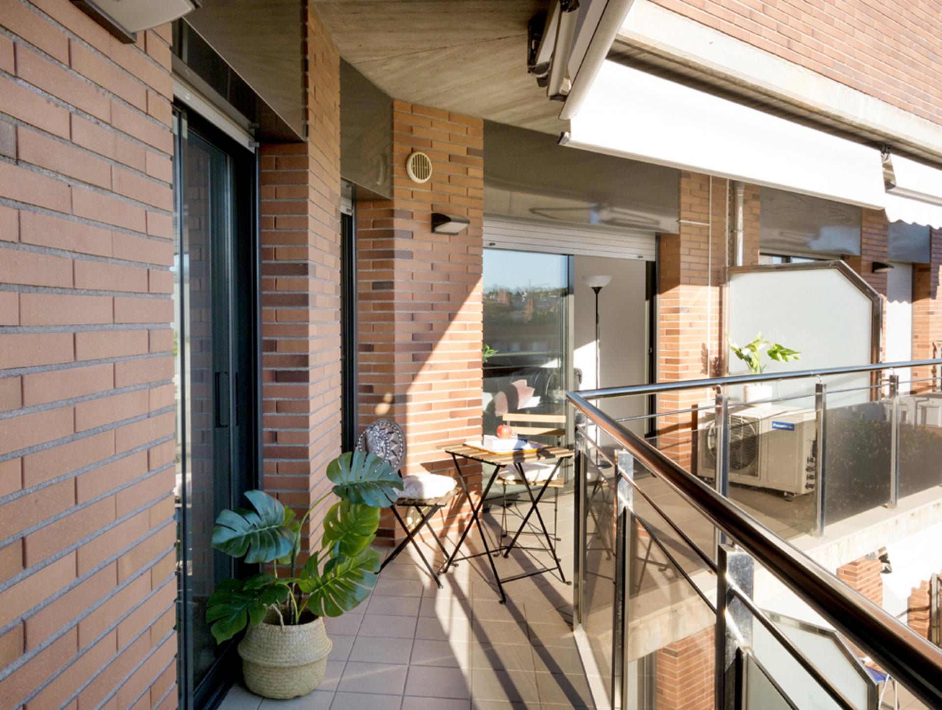 pisos en girona · emili-grahit-pericot €