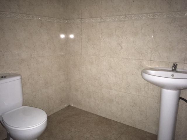 locales-comerciales en sils ·  189000€