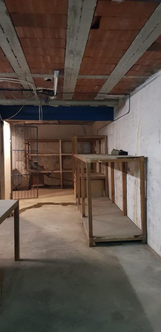 LOCAL MOLT AMPLI DAVANT DE L’ESTACIO