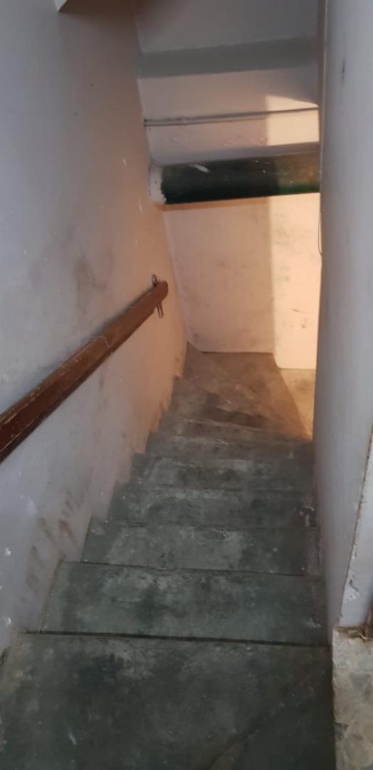 LOCAL MOLT AMPLI DAVANT DE L’ESTACIO