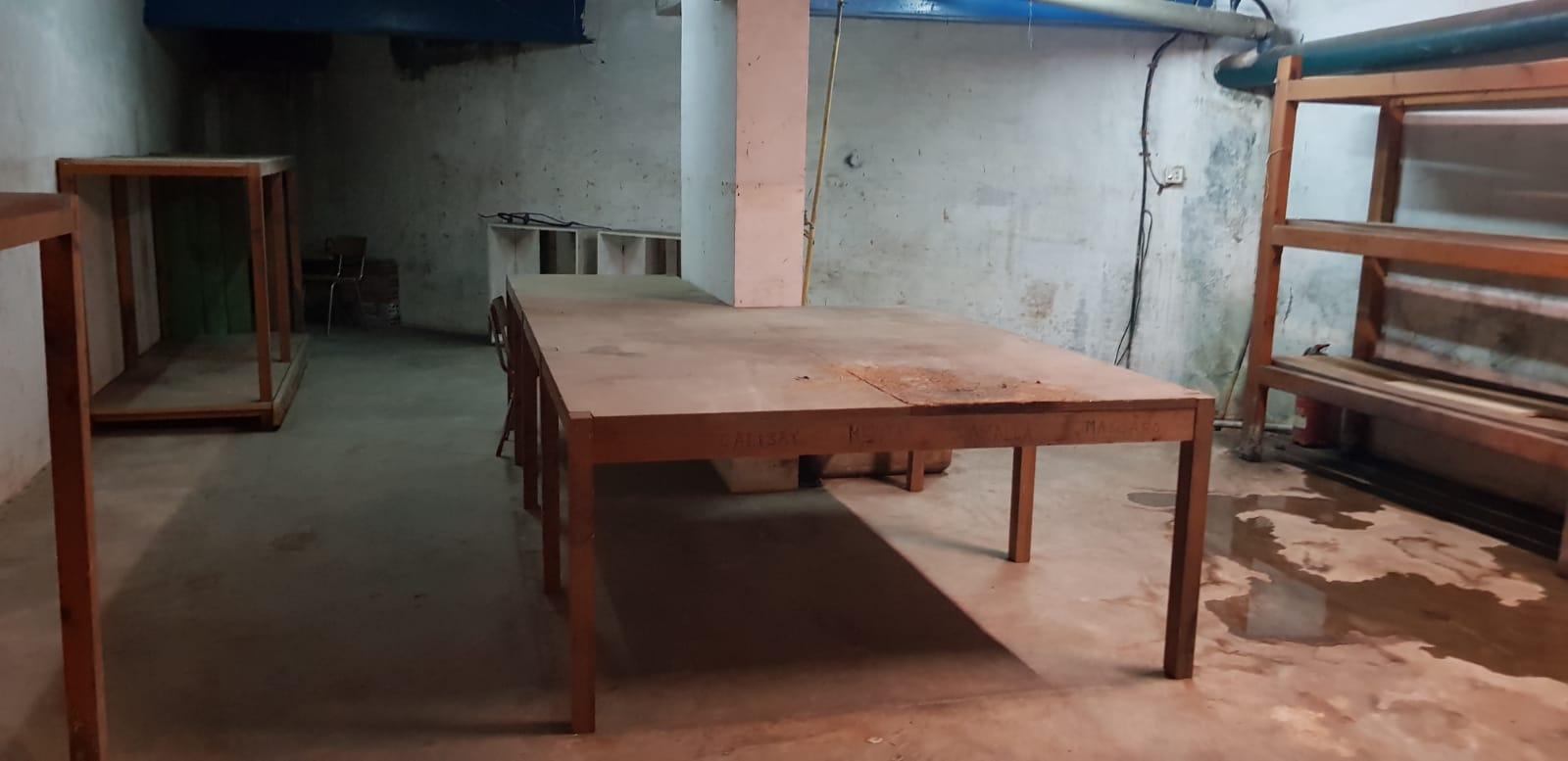 LOCAL MOLT AMPLI DAVANT DE L’ESTACIO