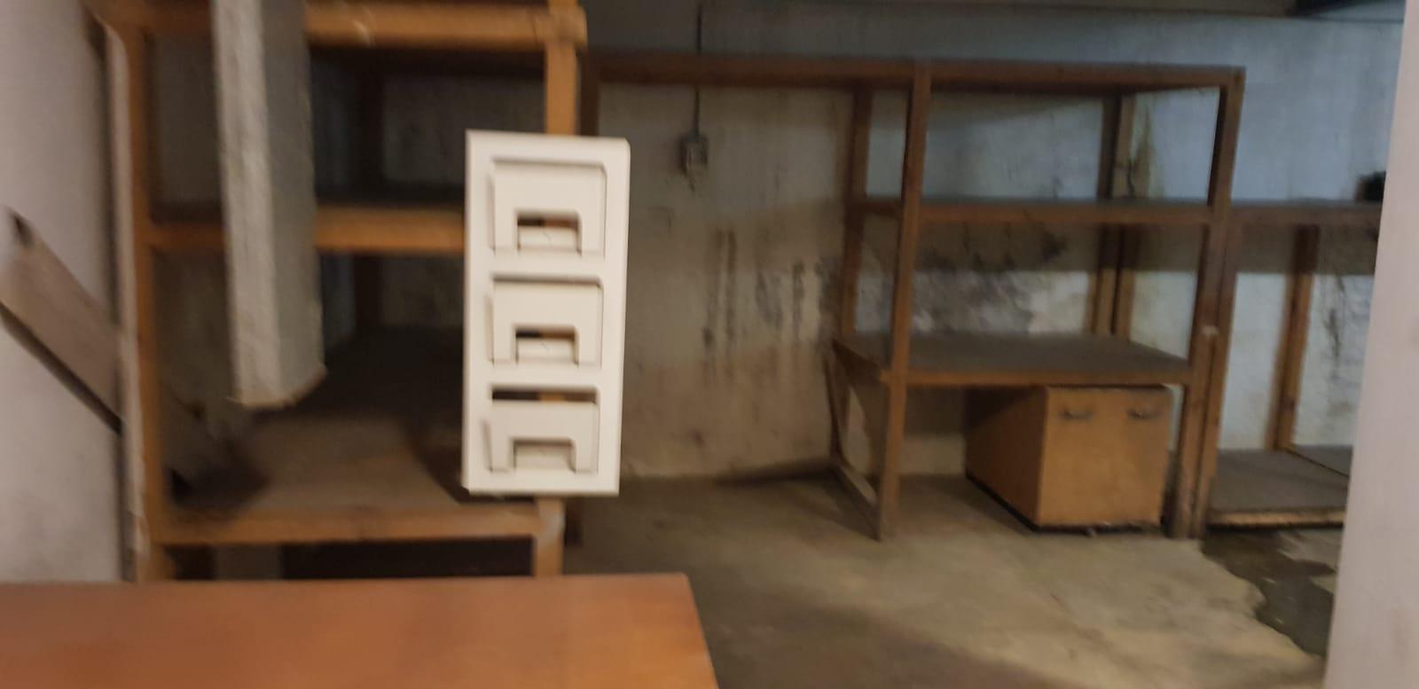 LOCAL MOLT AMPLI DAVANT DE L’ESTACIO