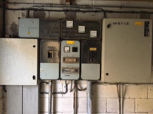 nau-industrial en santa-coloma-de-farners · entrada-poble €