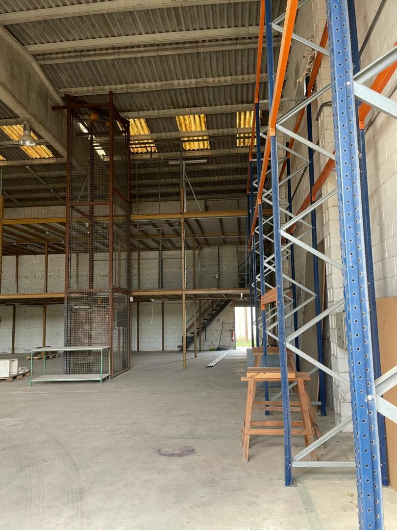 nau-industrial en santa-coloma-de-farners · entrada-poble €