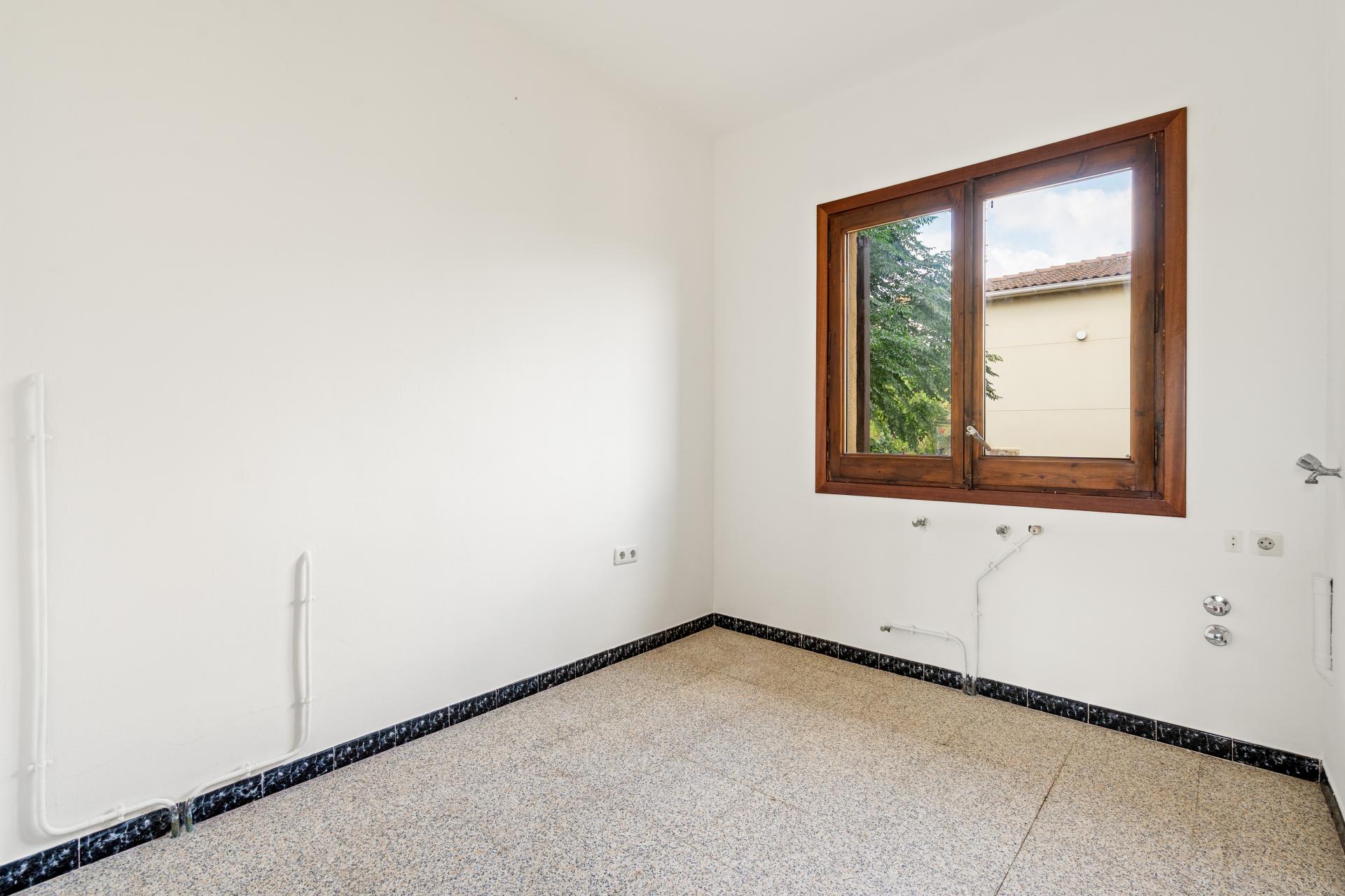 TORRE A QUATRE VENTS CAN SAULEDA