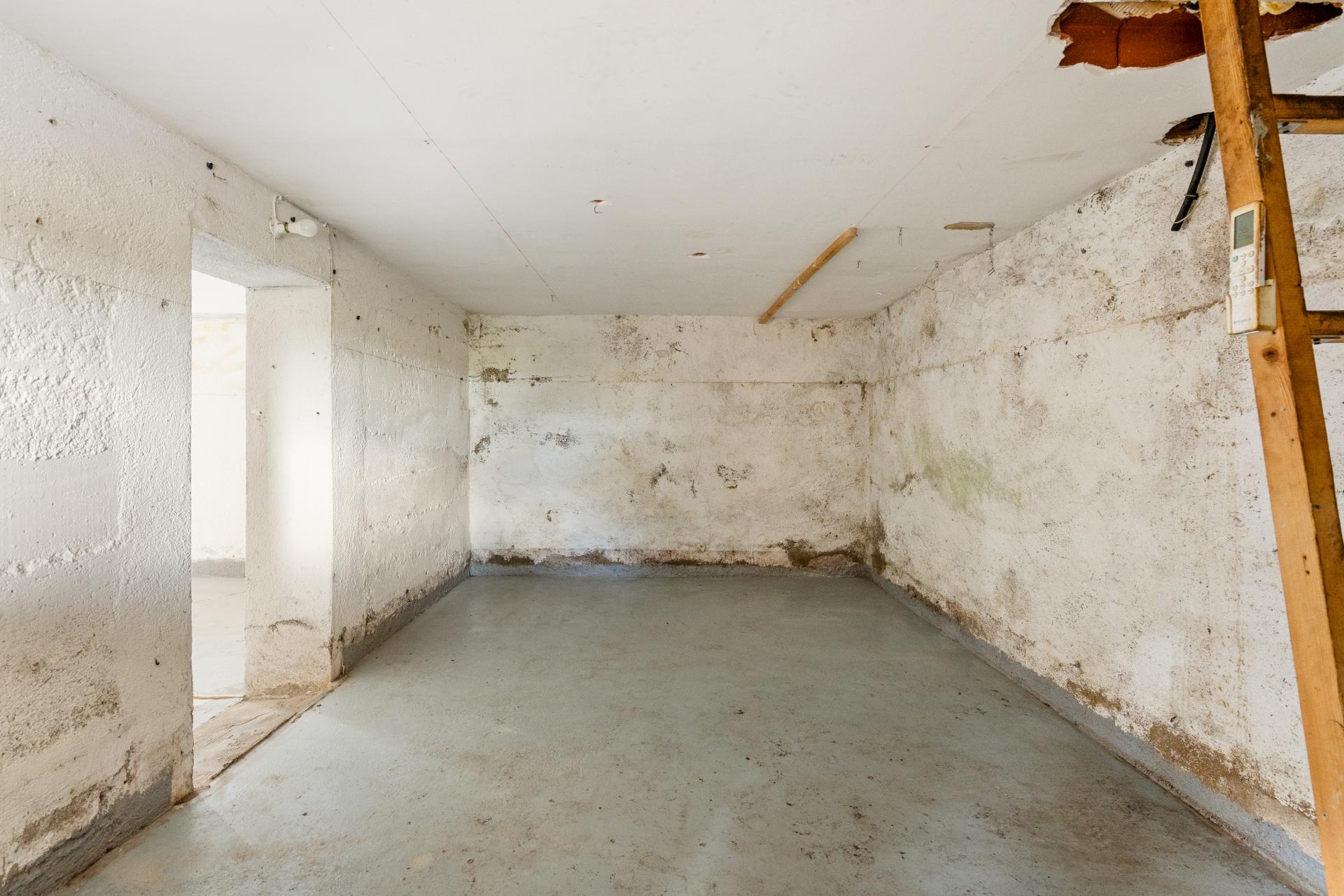 TORRE A QUATRE VENTS CAN SAULEDA