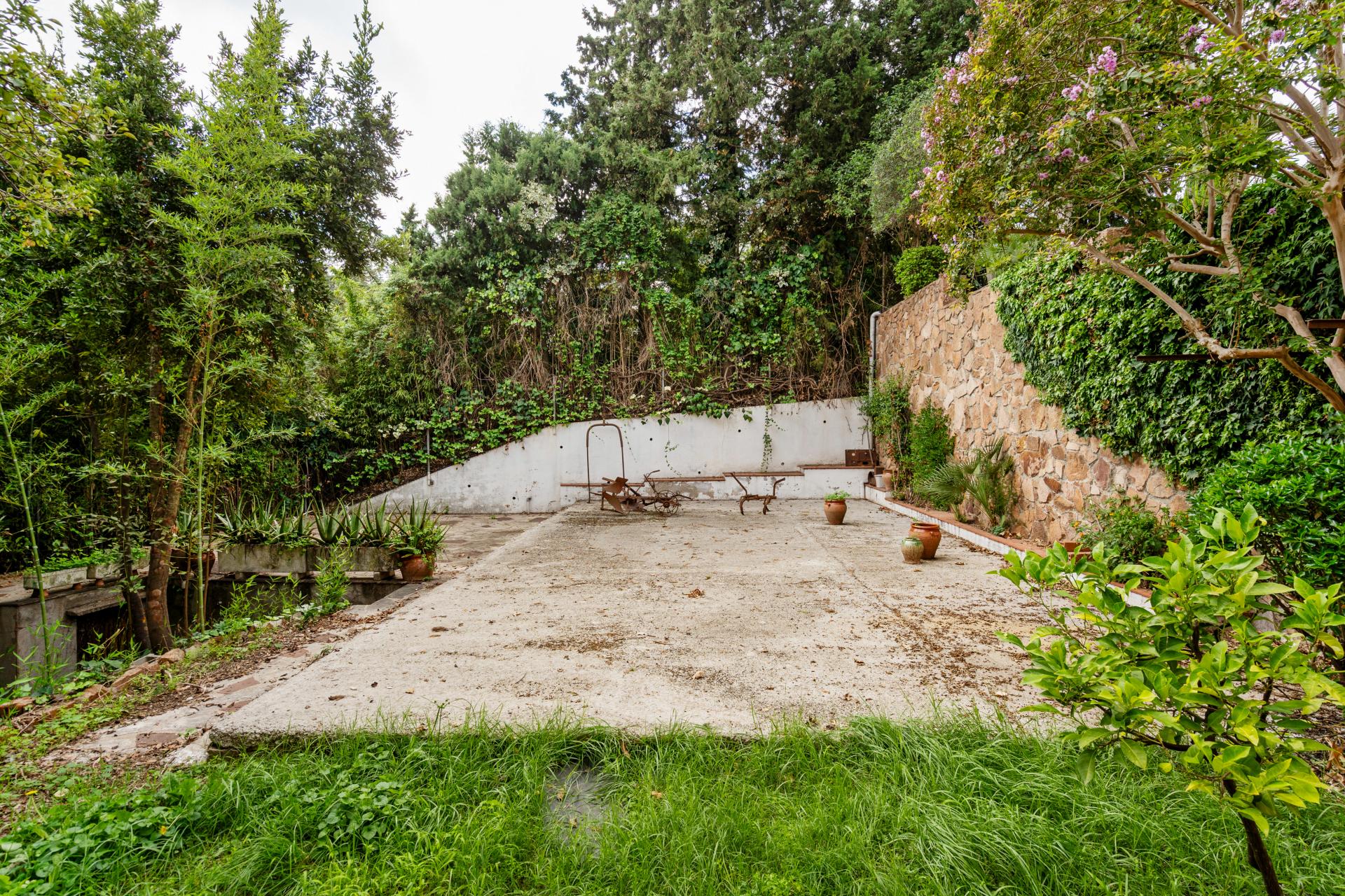 TORRE A QUATRE VENTS CAN SAULEDA