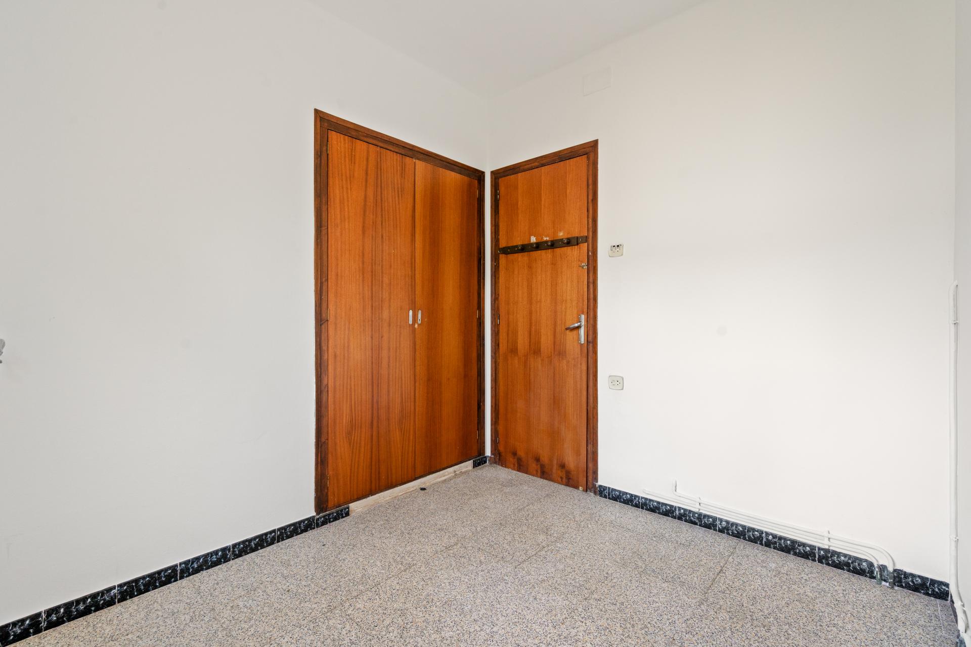 TORRE A QUATRE VENTS CAN SAULEDA