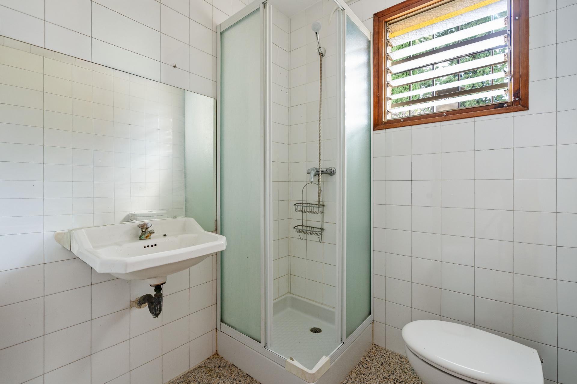 TORRE A QUATRE VENTS CAN SAULEDA