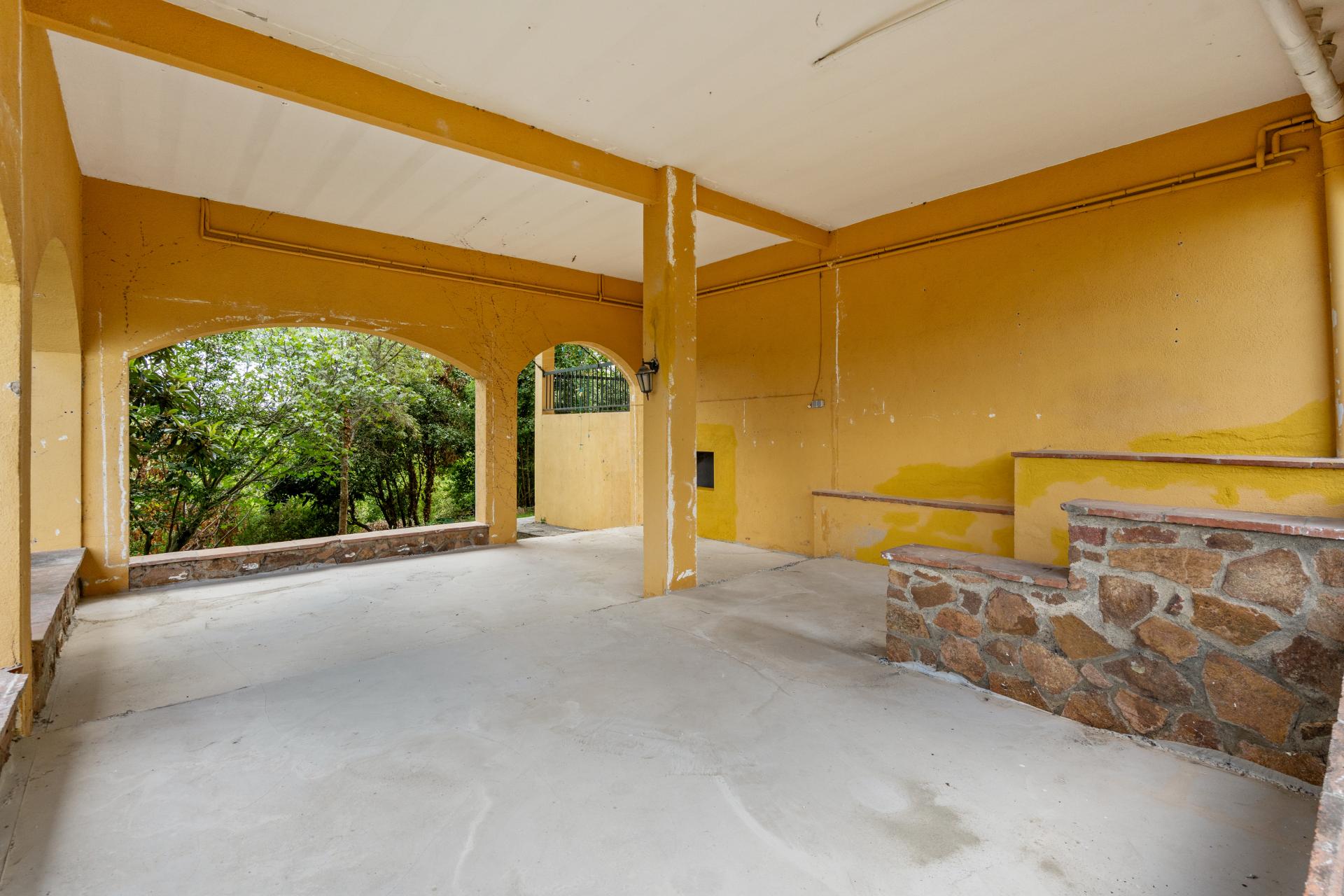 TORRE A QUATRE VENTS CAN SAULEDA