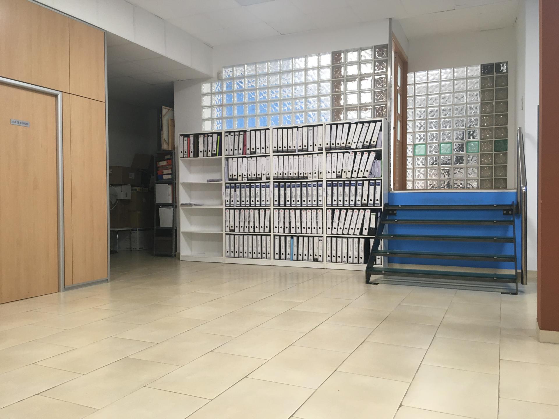 locales-comerciales en girona · santa-eugenia 175000€