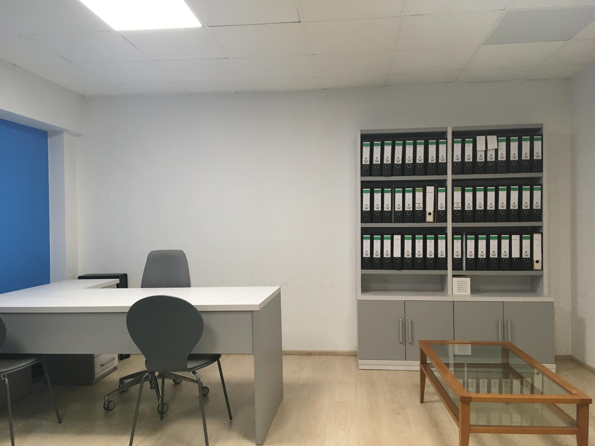 locales-comerciales en girona · santa-eugenia 175000€