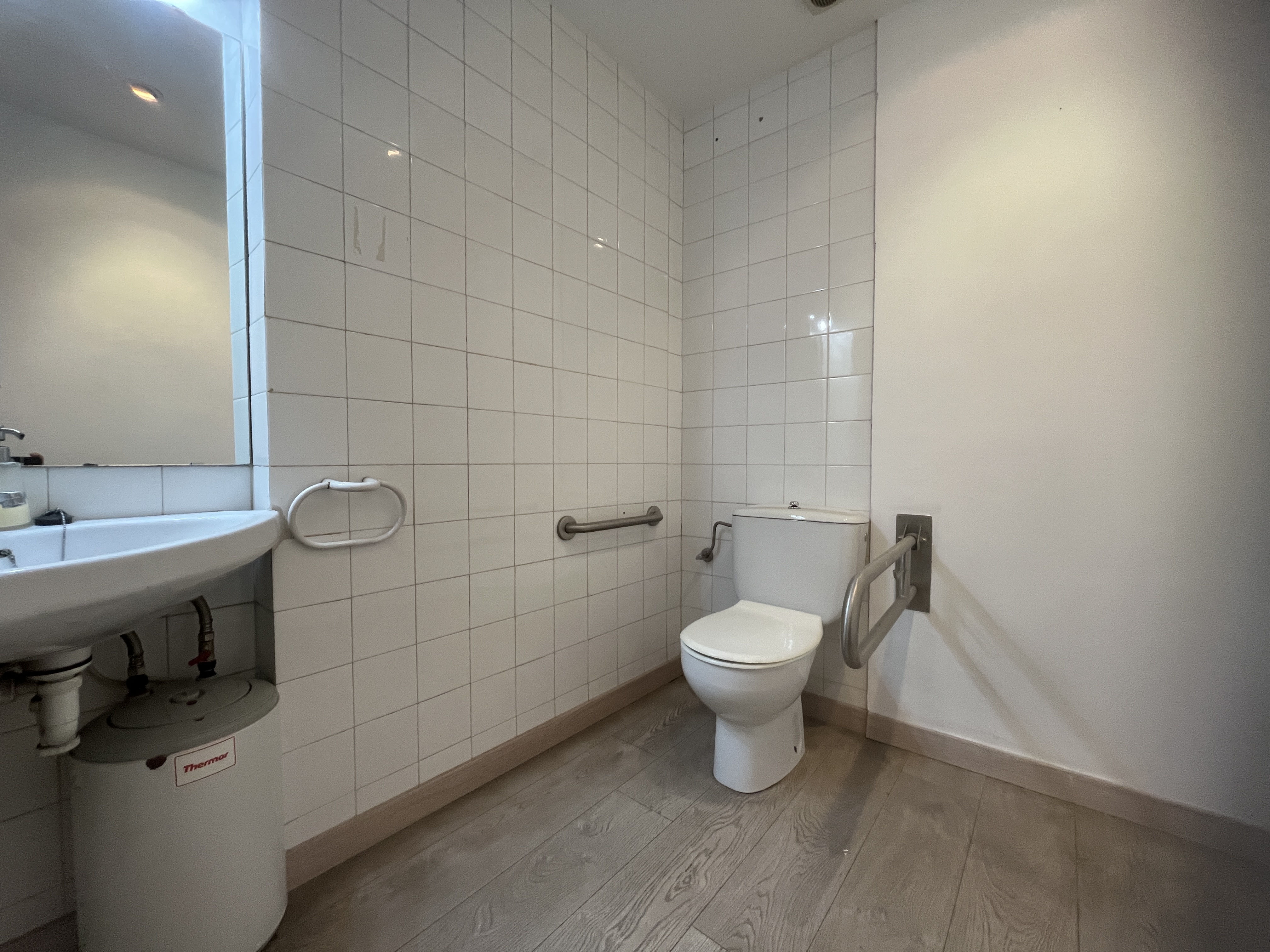 locals-comercials en girona · migdia-emili-grahit 115000€