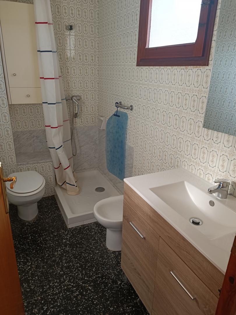 CASA  SITUADA A ZONA RESIDENCIAL