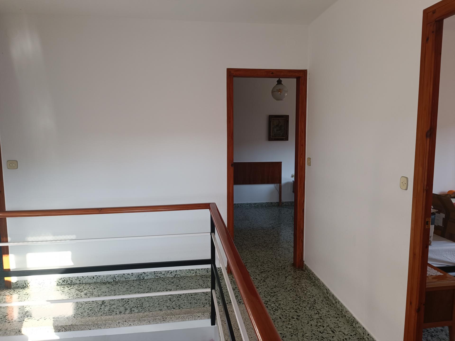 CASA  SITUADA A ZONA RESIDENCIAL
