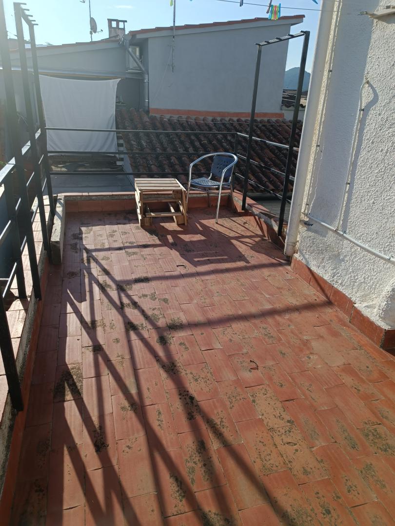 CASA  SITUADA A ZONA RESIDENCIAL