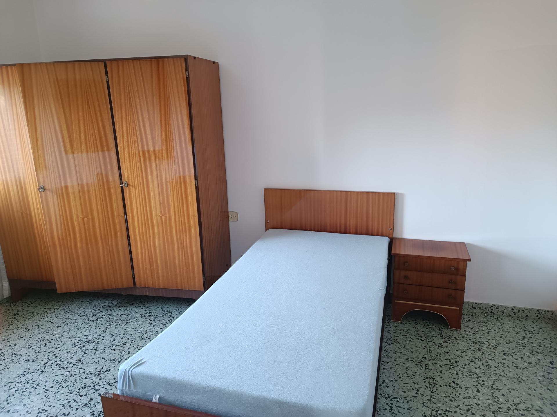CASA  SITUADA A ZONA RESIDENCIAL