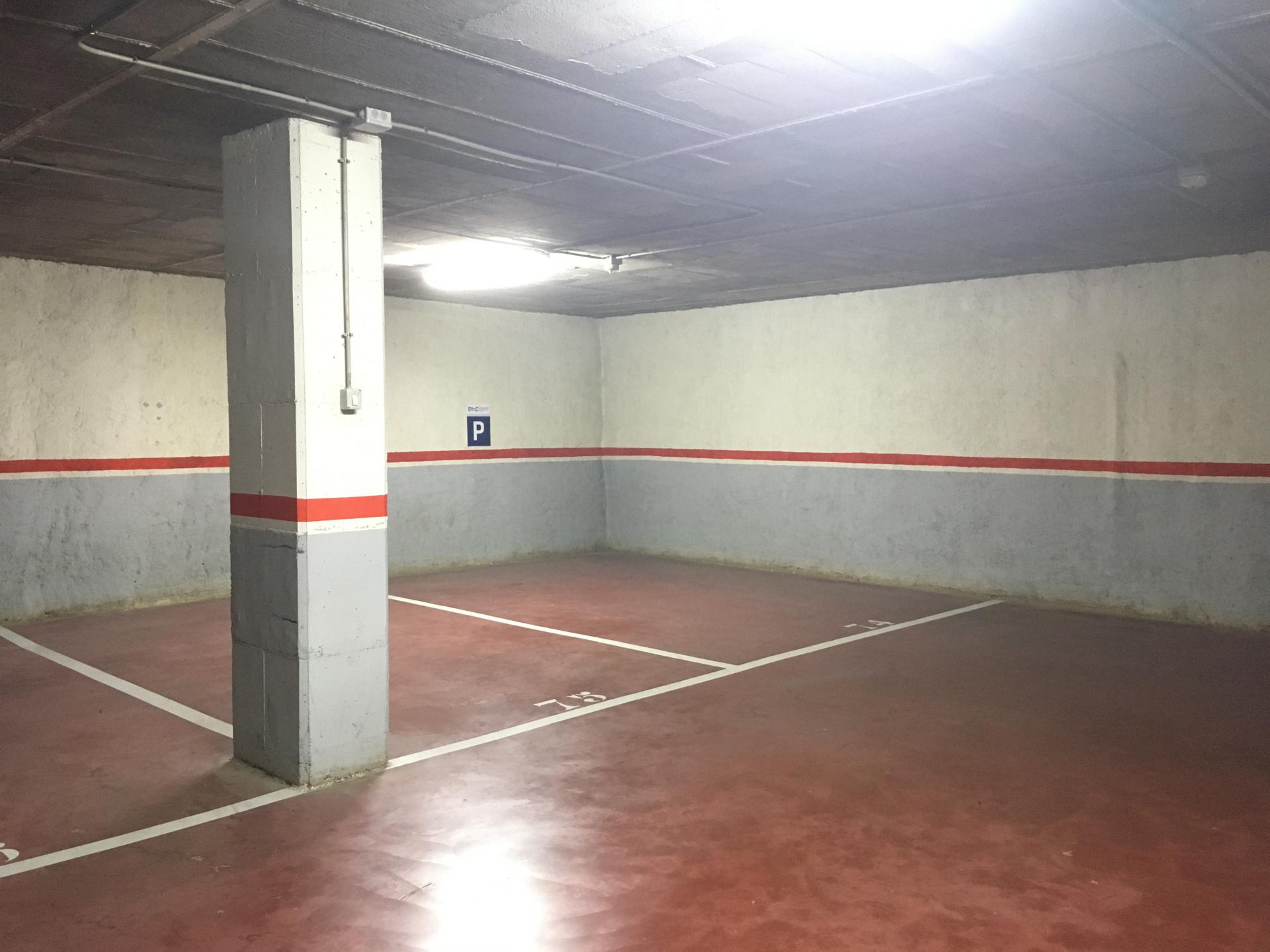 parquing en girona · eixample 18500€