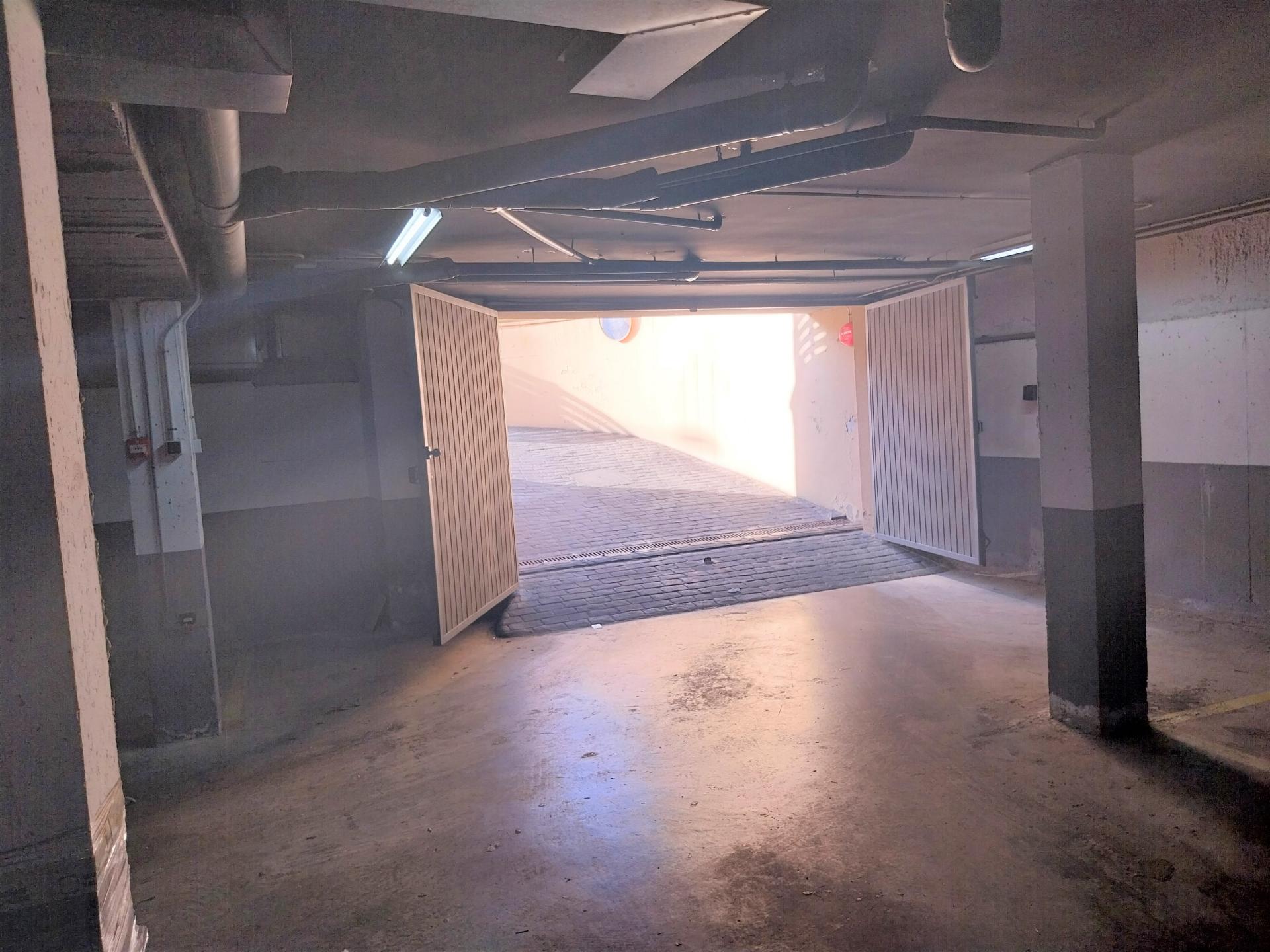 parking_space Estartit