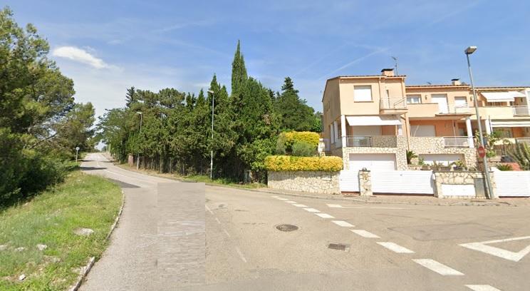 terrenys en girona · montjuic 360000€
