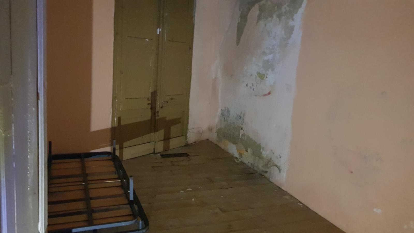 CASA DE POBLE DEL 1910 CANTONERA MOLT BEN SITUADA