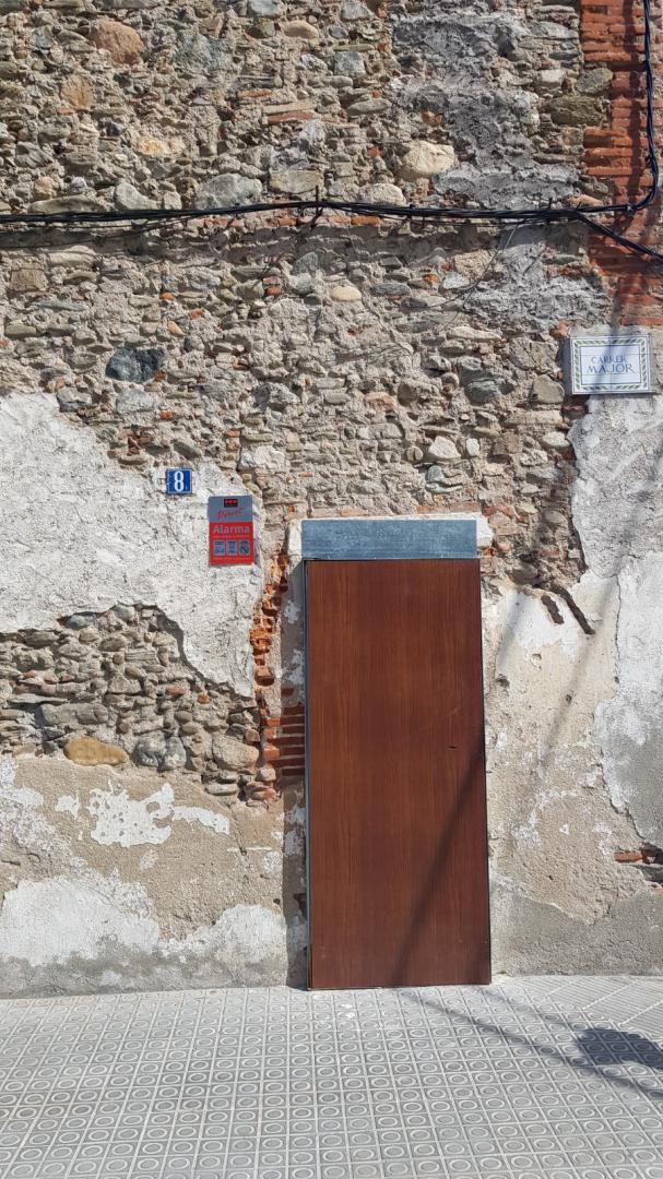 CASA DE POBLE DEL 1910 CANTONERA MOLT BEN SITUADA