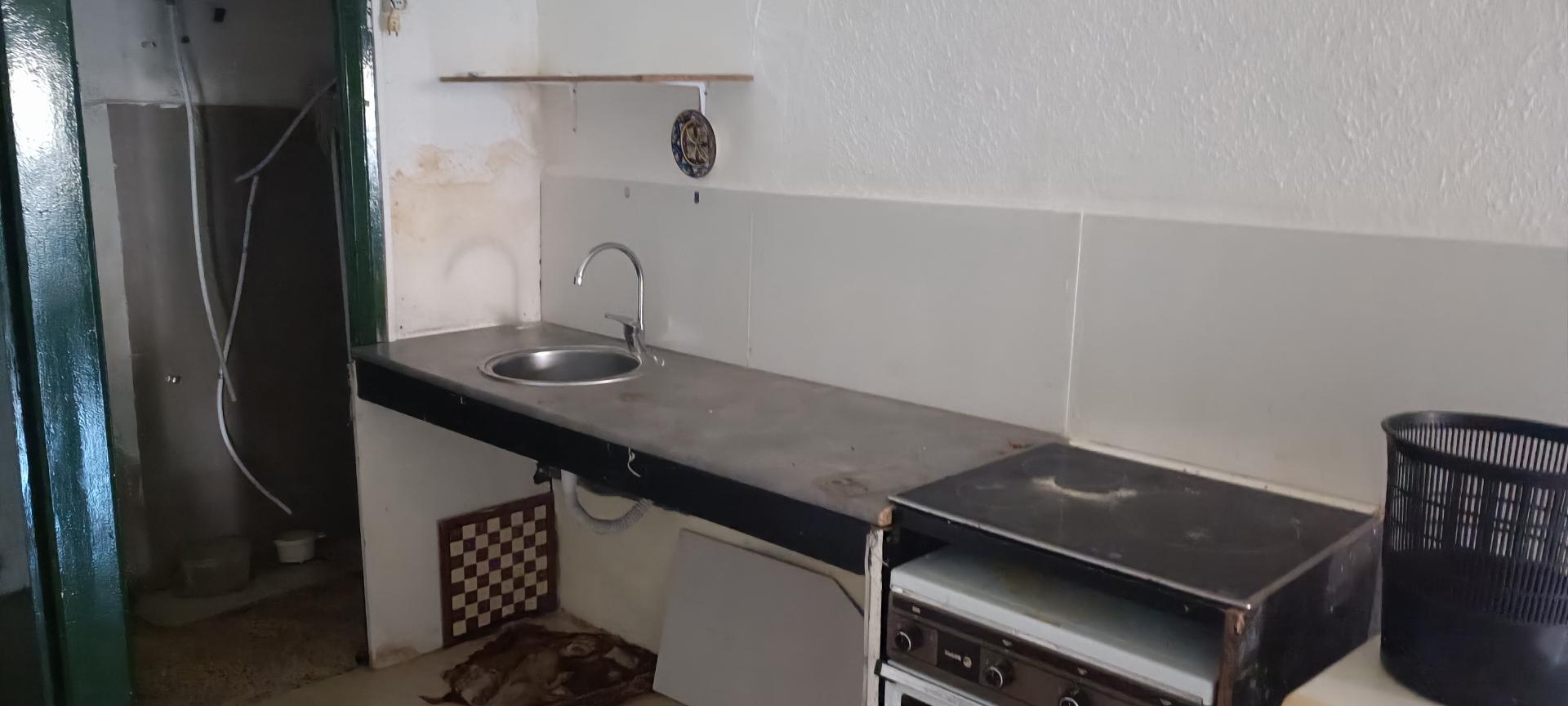 CASA DE POBLE DEL 1910 CANTONERA MOLT BEN SITUADA