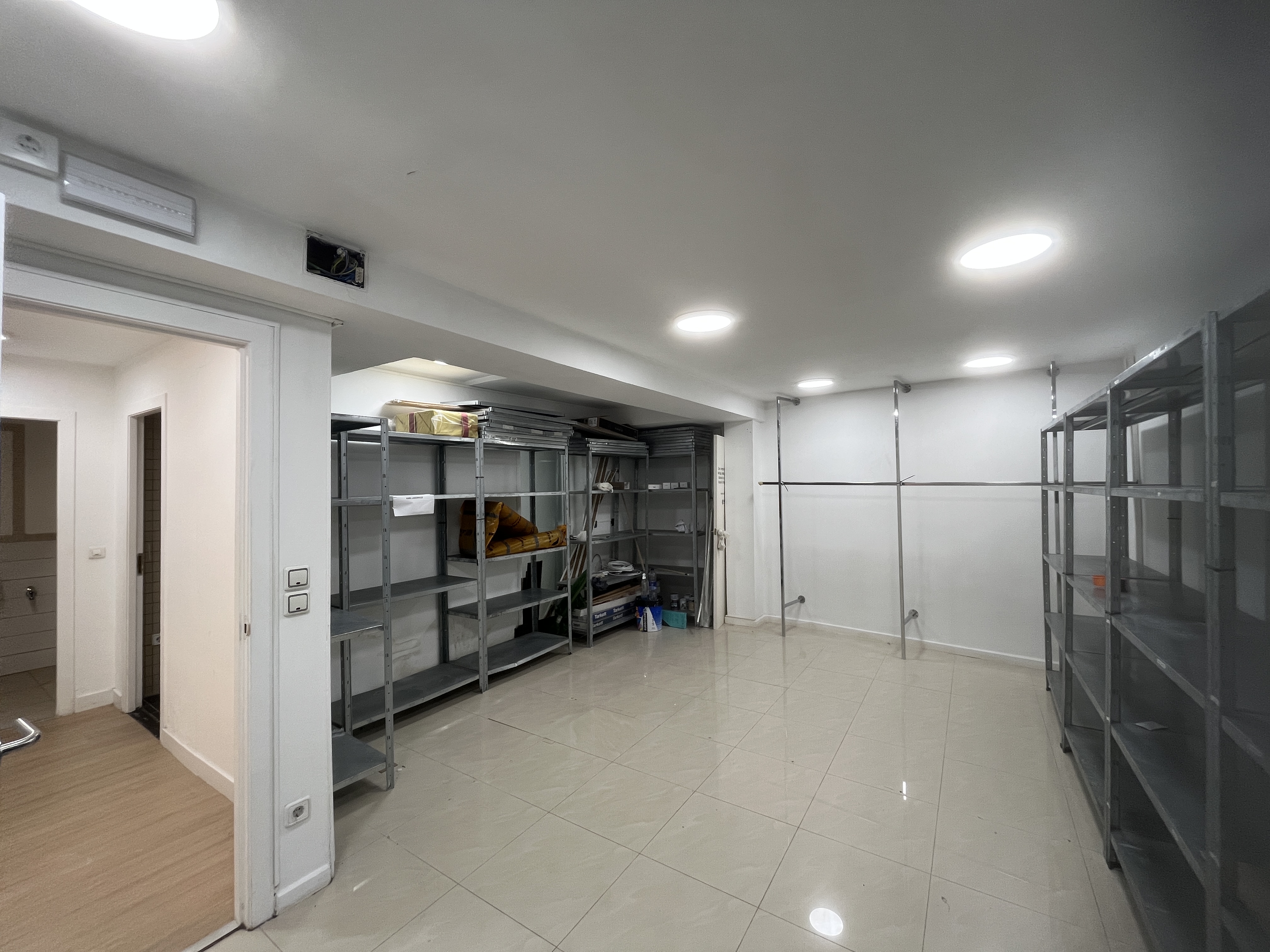 locals-comercials en girona · eixample €