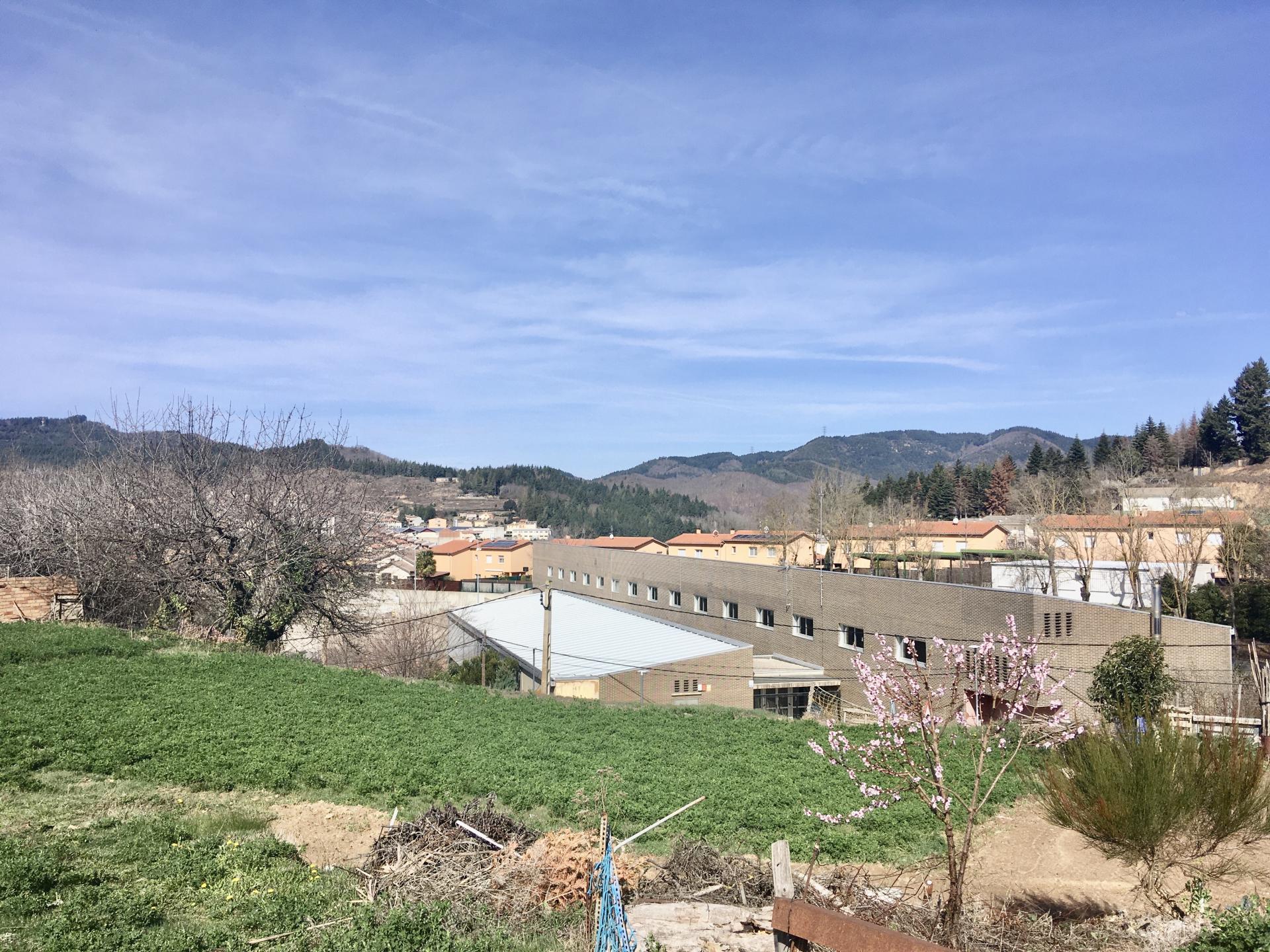 terrenys en sant-hilari-sacalm ·  48000€
