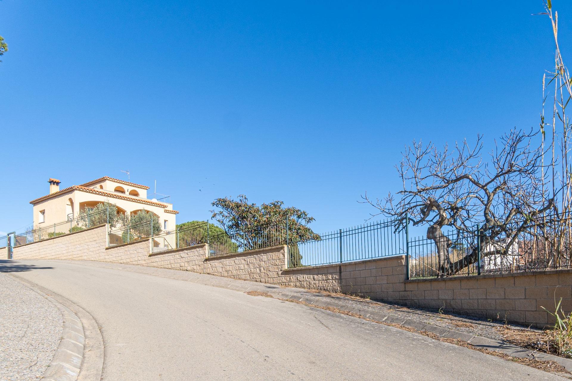 Casa en venta  Garriguella  1/1