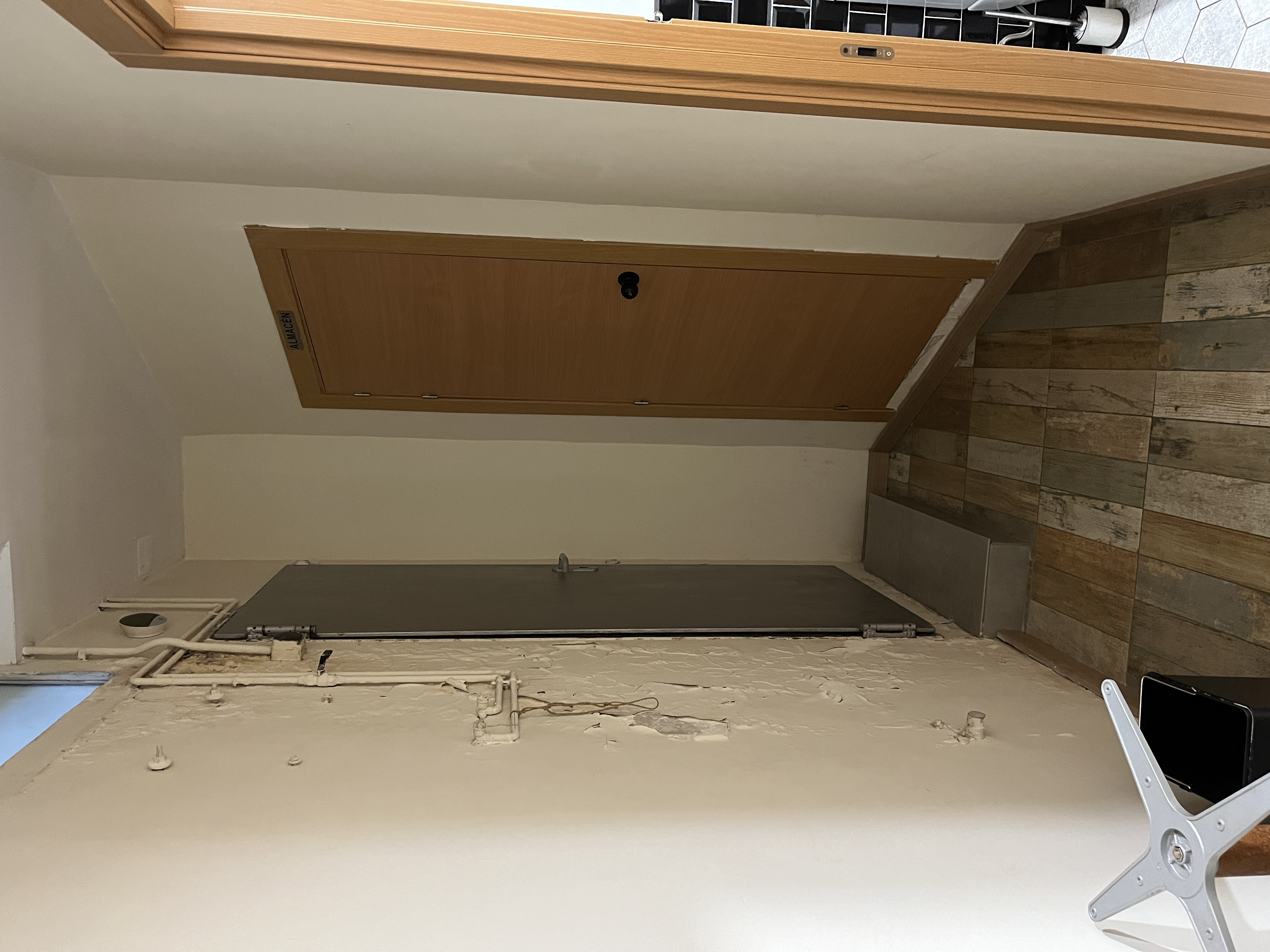 locales-comerciales en girona · migdia-emili-grahit 299000€