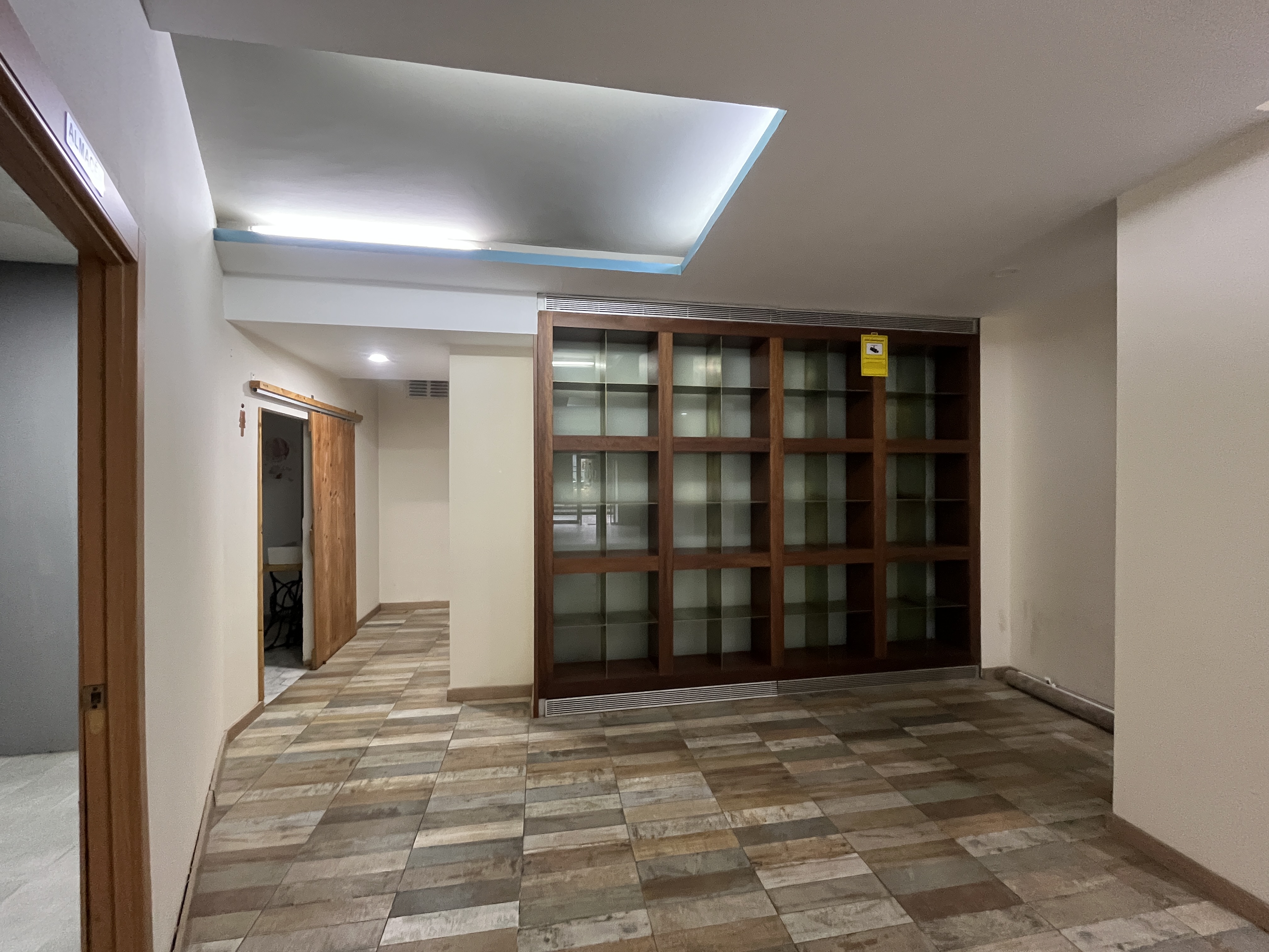 locales-comerciales en girona · migdia-emili-grahit 299000€
