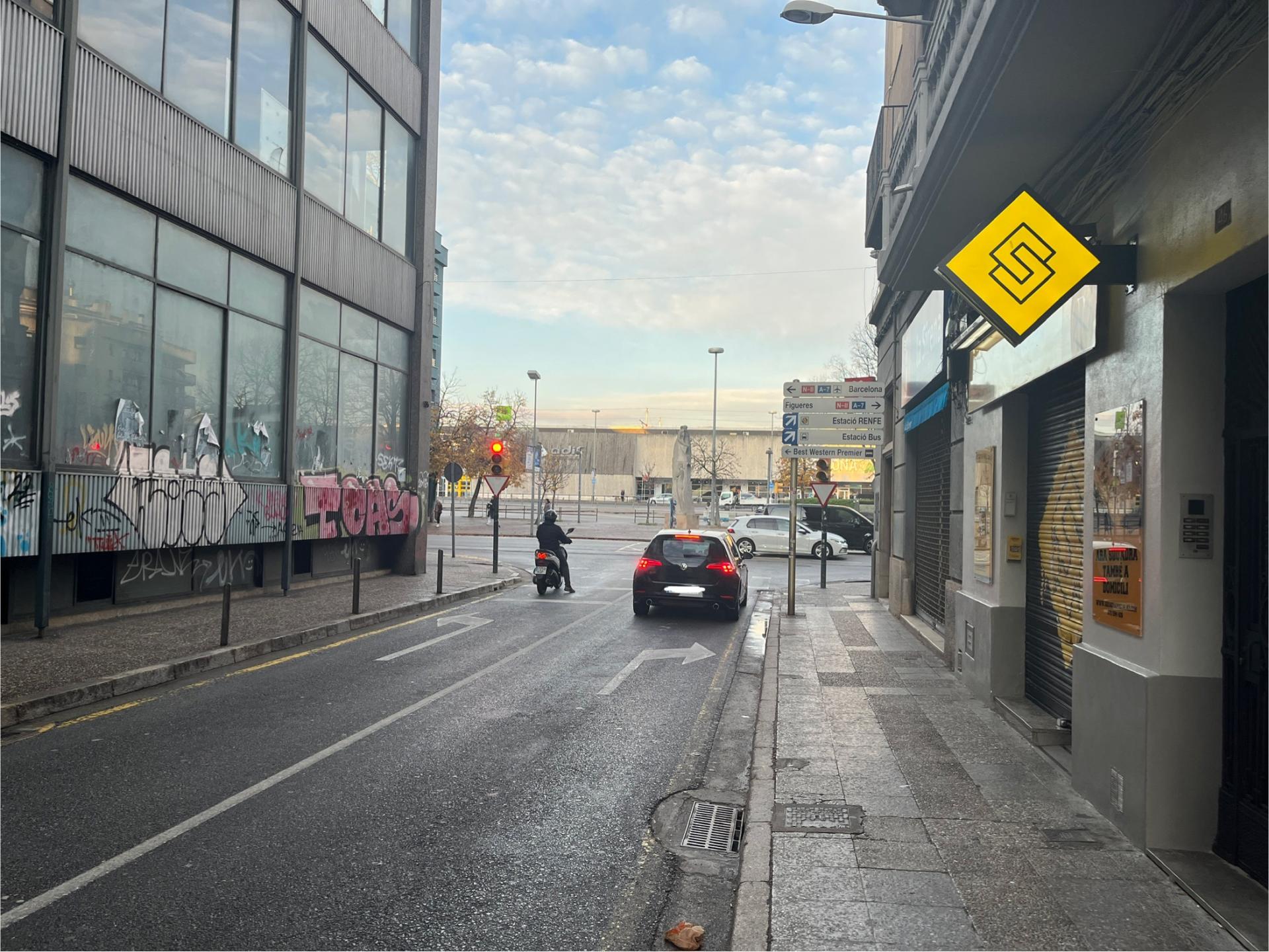 locals-comercials en girona · eixample €