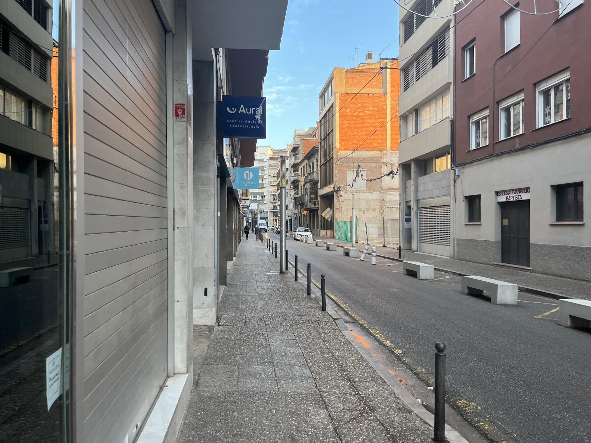 locals-comercials en girona · eixample €