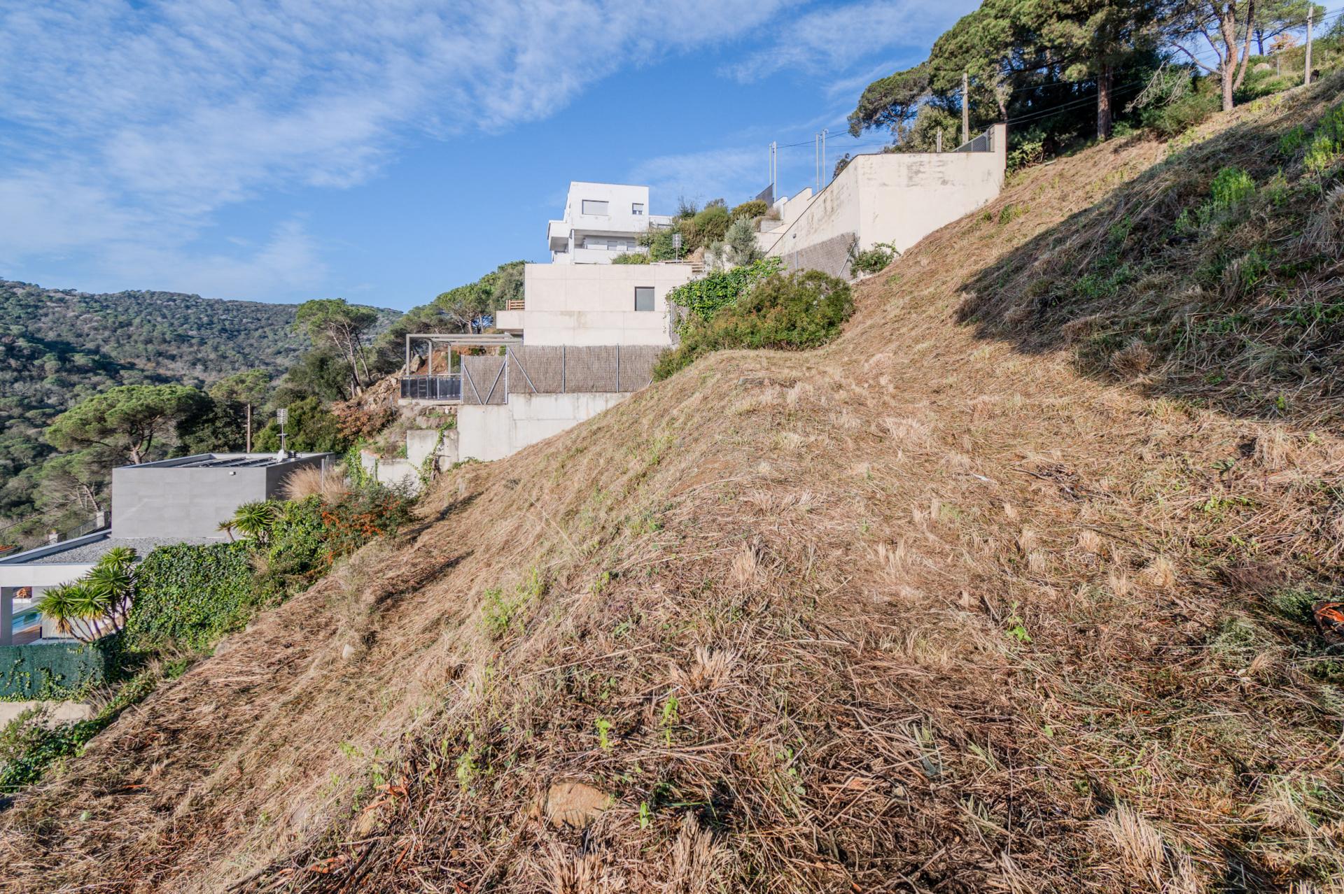 Terreno en venta en Dosrius! OPCION A CONSTRUIR DOS VIVIENDAS