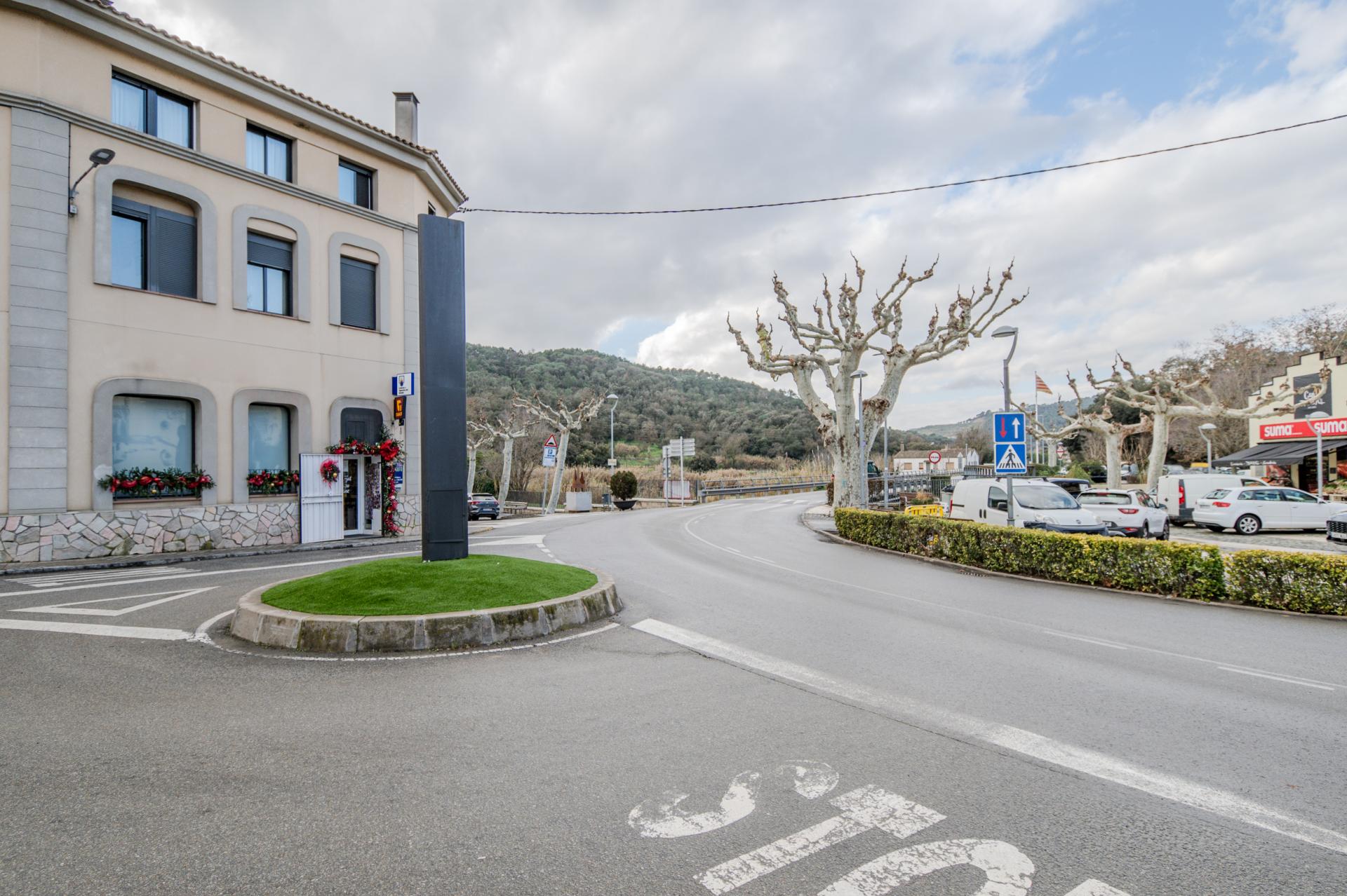 Terreno en venta en Dosrius! OPCION A CONSTRUIR DOS VIVIENDAS