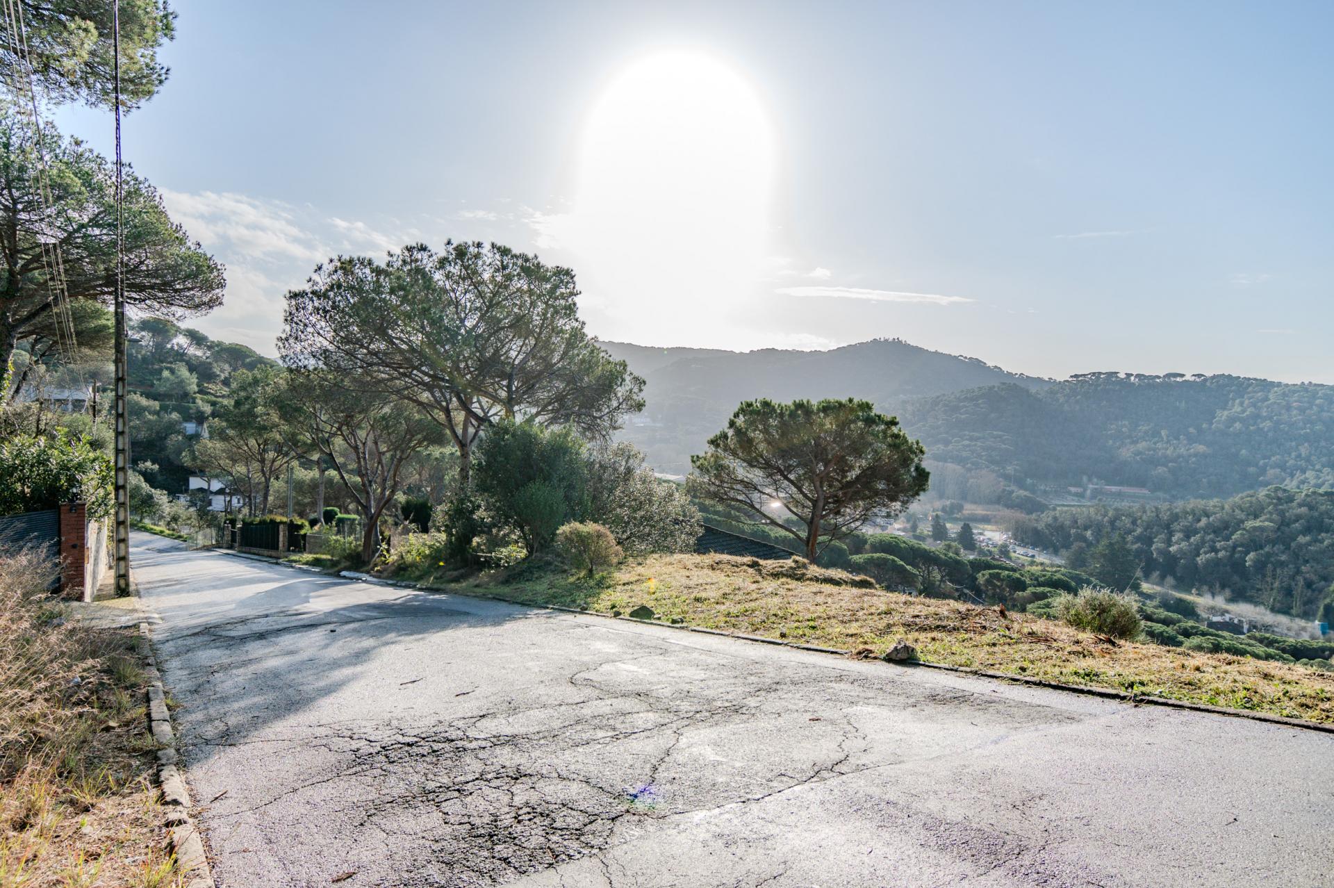 Terreno en venta en Dosrius! OPCION A CONSTRUIR DOS VIVIENDAS