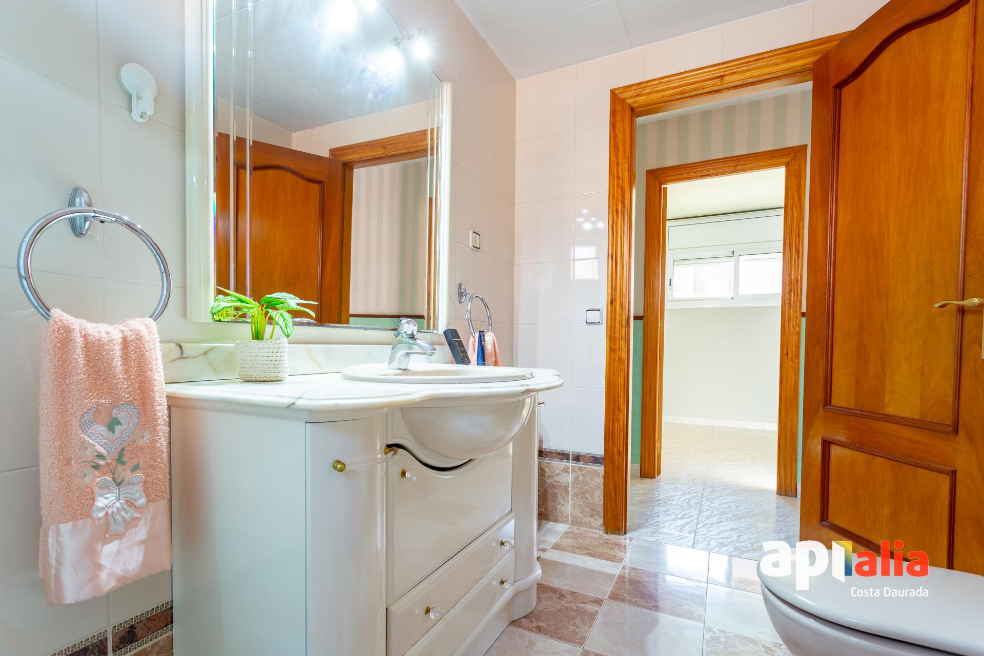 Casa en venta en Salou, Tarragona 47/57