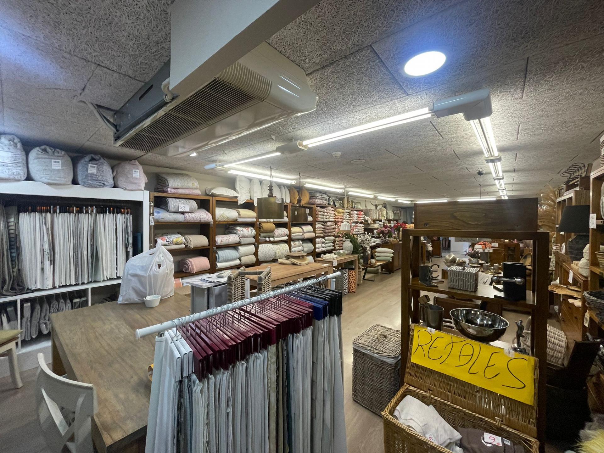 Inmejorable oportunidad de negocio en un entorno comercial consolidado y en actual expansión.