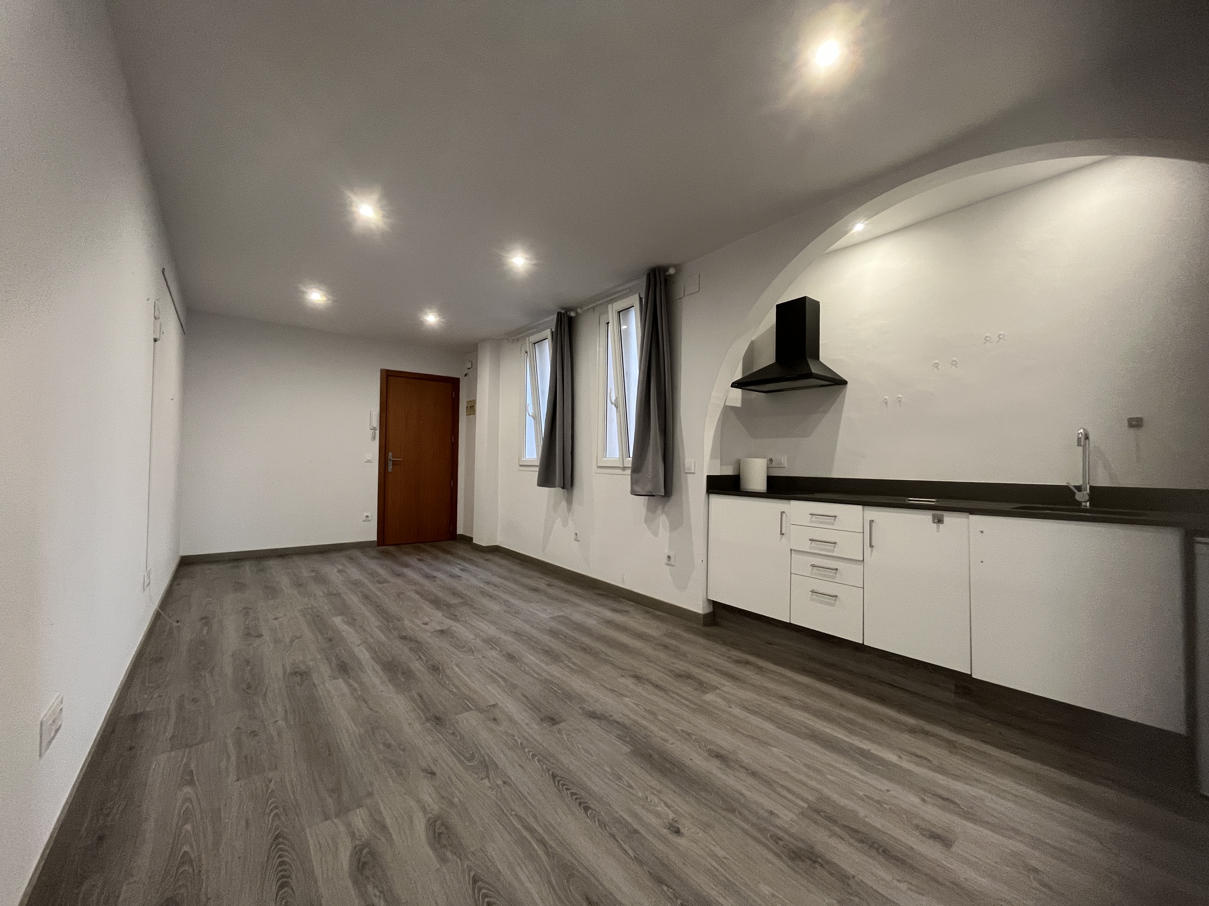 pisos en girona · barri-vell 199000€